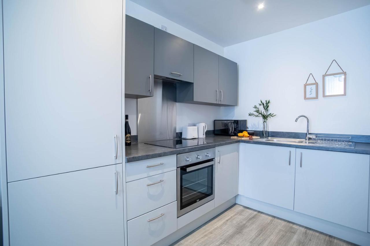 Luxury Apartments Available Next To Train Station - The Wallgate Apartments Wigan - Free Parking ภายนอก รูปภาพ