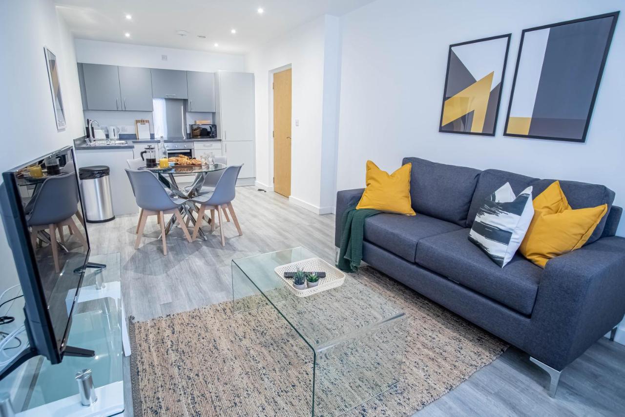 Luxury Apartments Available Next To Train Station - The Wallgate Apartments Wigan - Free Parking ภายนอก รูปภาพ
