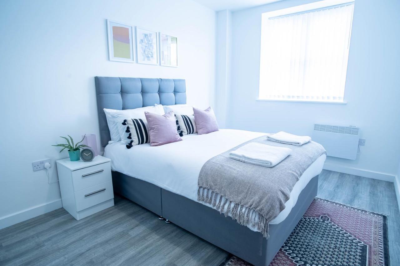 Luxury Apartments Available Next To Train Station - The Wallgate Apartments Wigan - Free Parking ภายนอก รูปภาพ