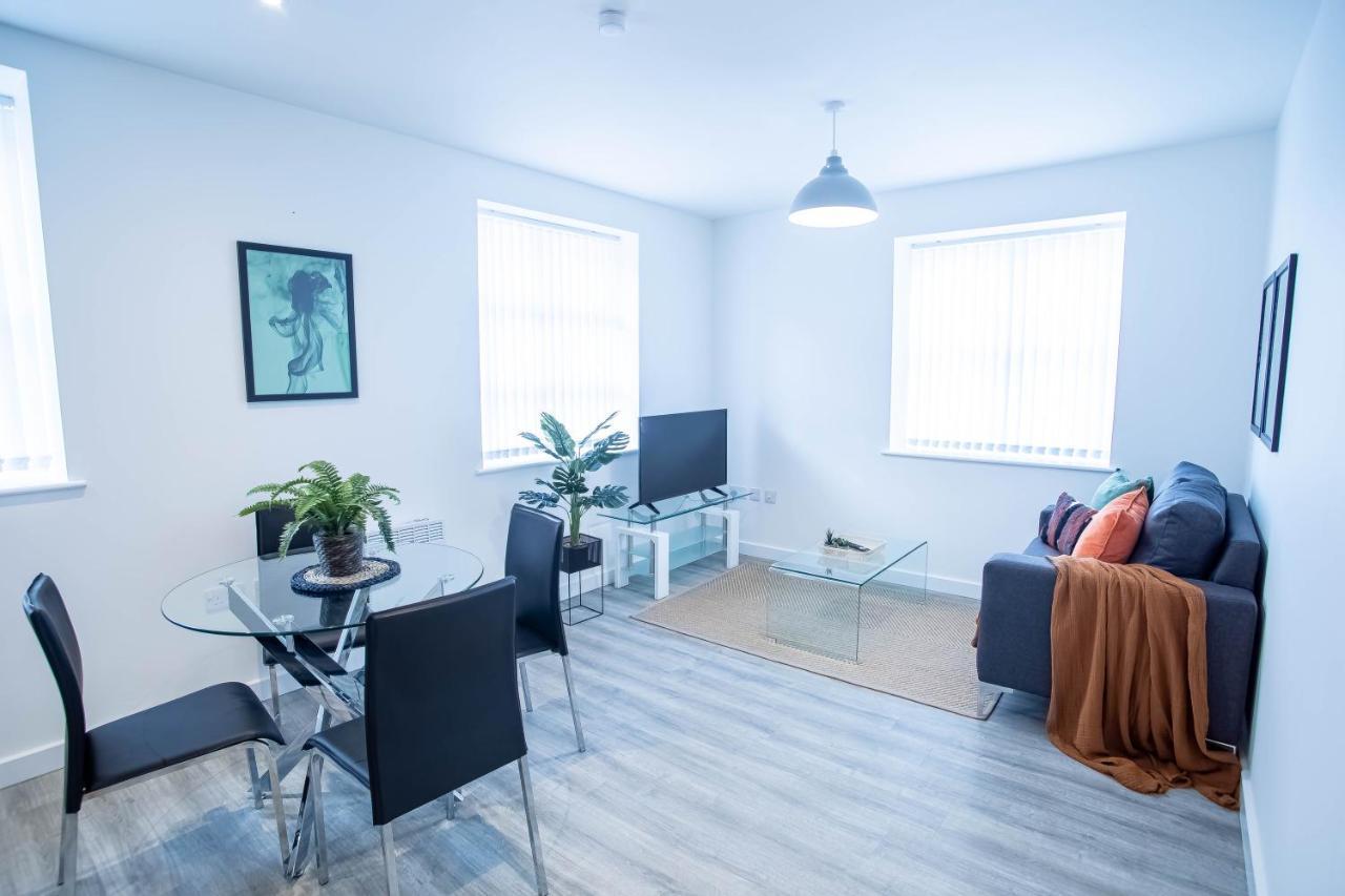 Luxury Apartments Available Next To Train Station - The Wallgate Apartments Wigan - Free Parking ภายนอก รูปภาพ