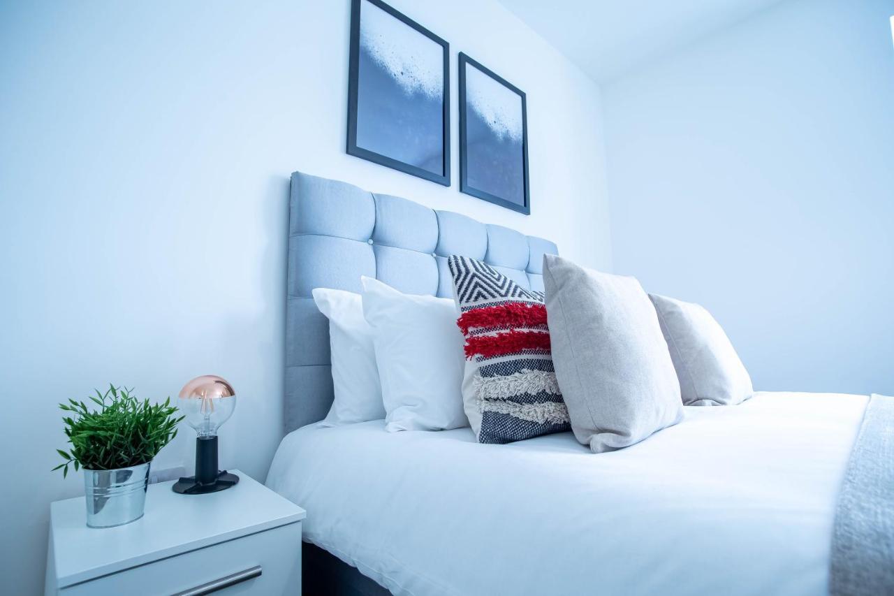 Luxury Apartments Available Next To Train Station - The Wallgate Apartments Wigan - Free Parking ภายนอก รูปภาพ