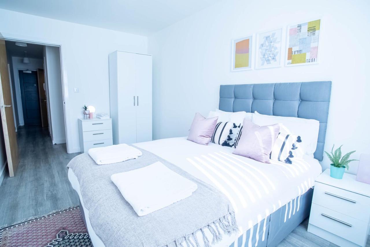 Luxury Apartments Available Next To Train Station - The Wallgate Apartments Wigan - Free Parking ภายนอก รูปภาพ